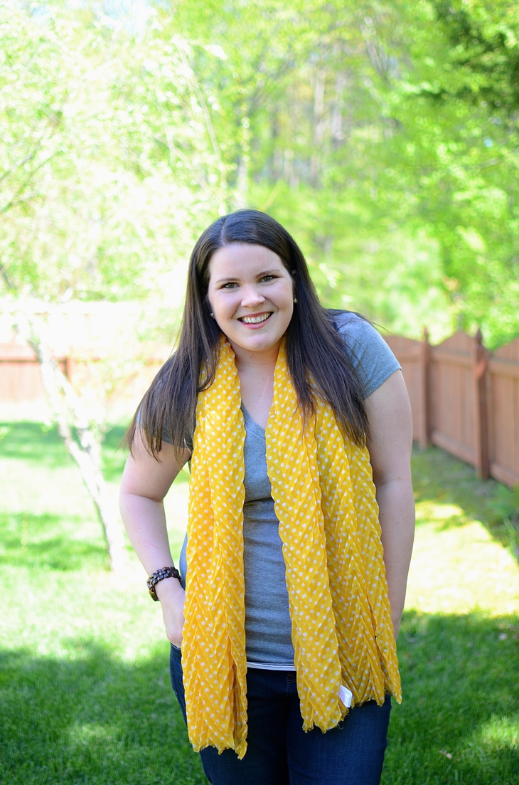 STYLE 11 Ways to Wear a Summer Scarf Still Being Molly