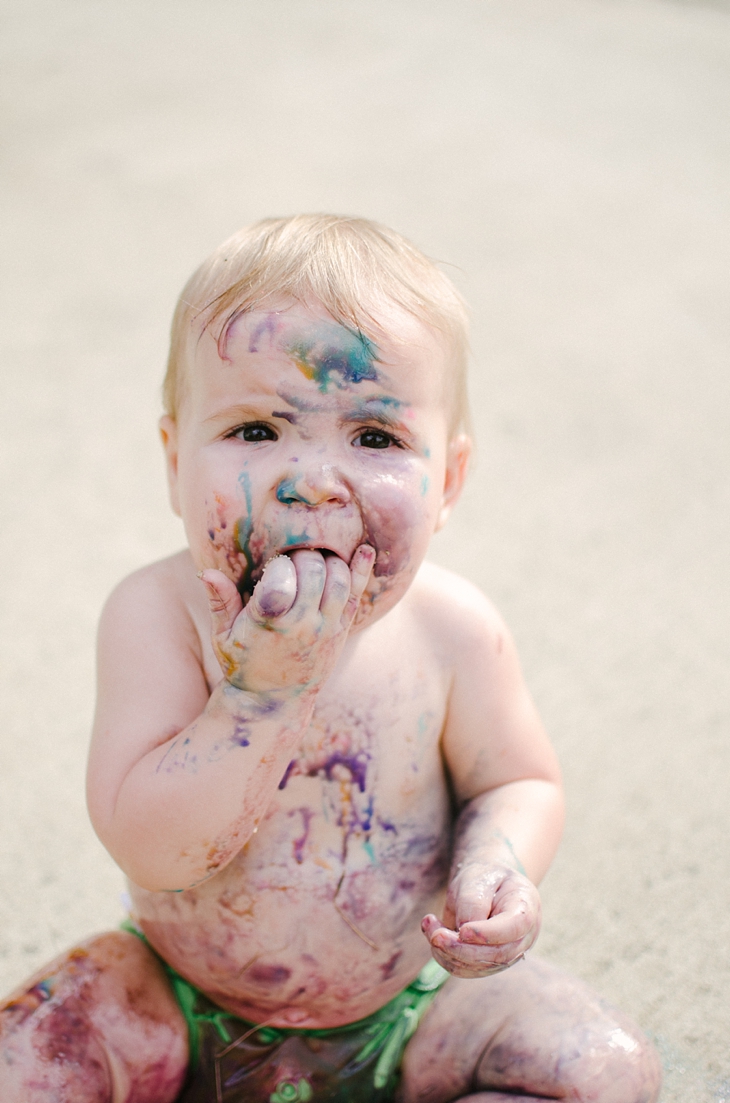 Messy Fun: DIY Edible Finger Paint for Babies (13)