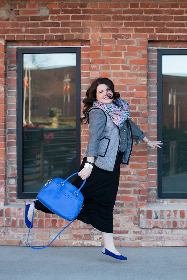 Winter / Fall style | black maxi skirt, herringbone vest, chambray shirt, blue bag, infinity scarf | North Carolina Fashion Blogger (7)