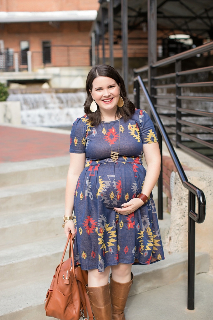 12 Ways to Wear LulaRoe through Maternity and Postpartum by fashion blogger Still Being Molly