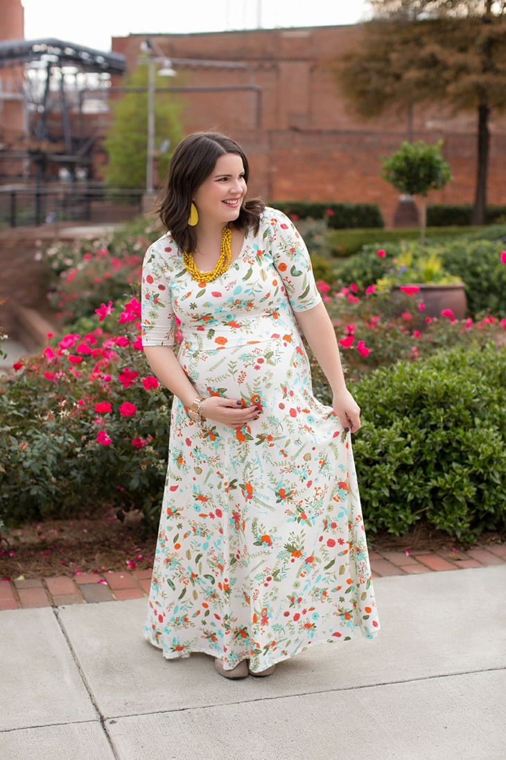 LulaRoe floral Ana dress, yellow accessories, Nickel and Suede earrings, Root Collective shoes, maternity, fall, fashion (1)