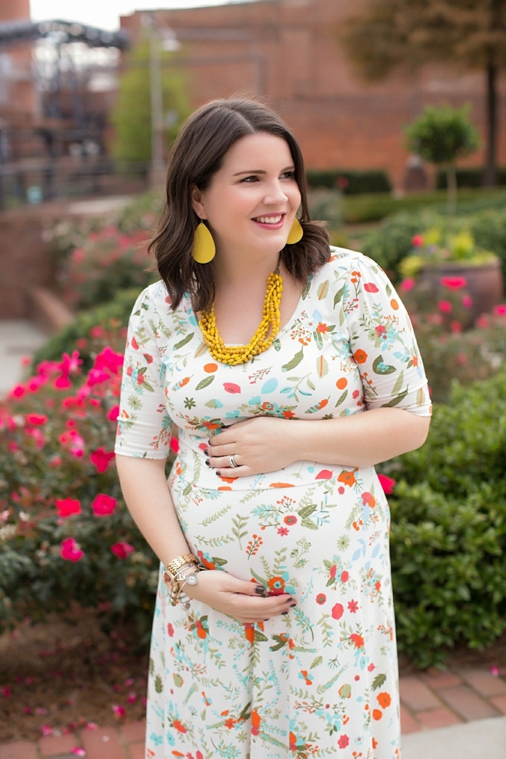 LulaRoe floral Ana dress, yellow accessories, Nickel and Suede earrings, Root Collective shoes, maternity, fall, fashion (7)