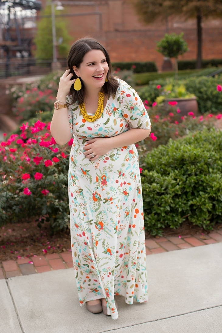 LulaRoe floral Ana dress, yellow accessories, Nickel and Suede earrings, Root Collective shoes, maternity, fall, fashion (8)