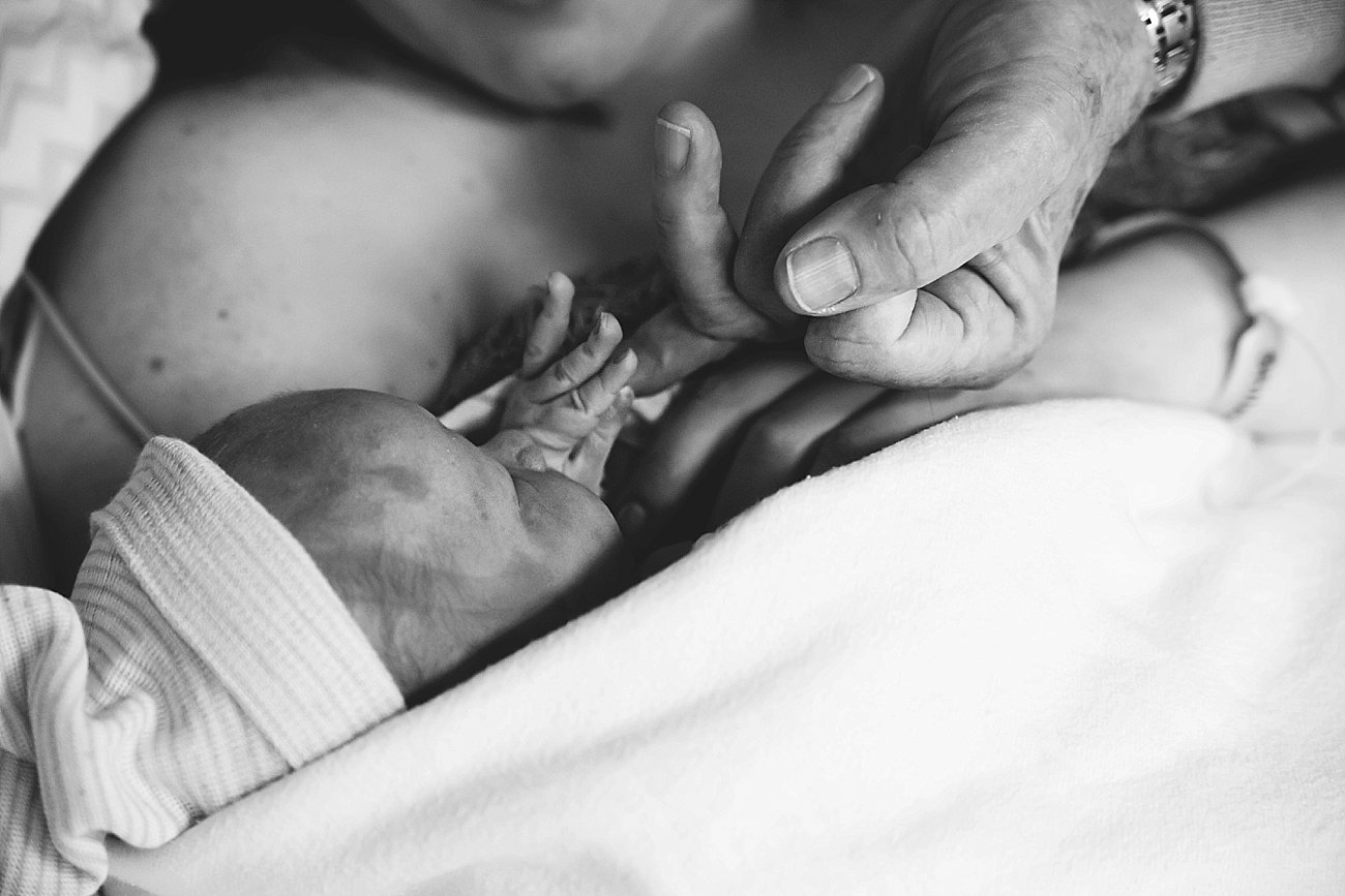 Family Centered Cesarean C-Section Birth Story | (C) 2015 Rebecca Keller Photography (53)
