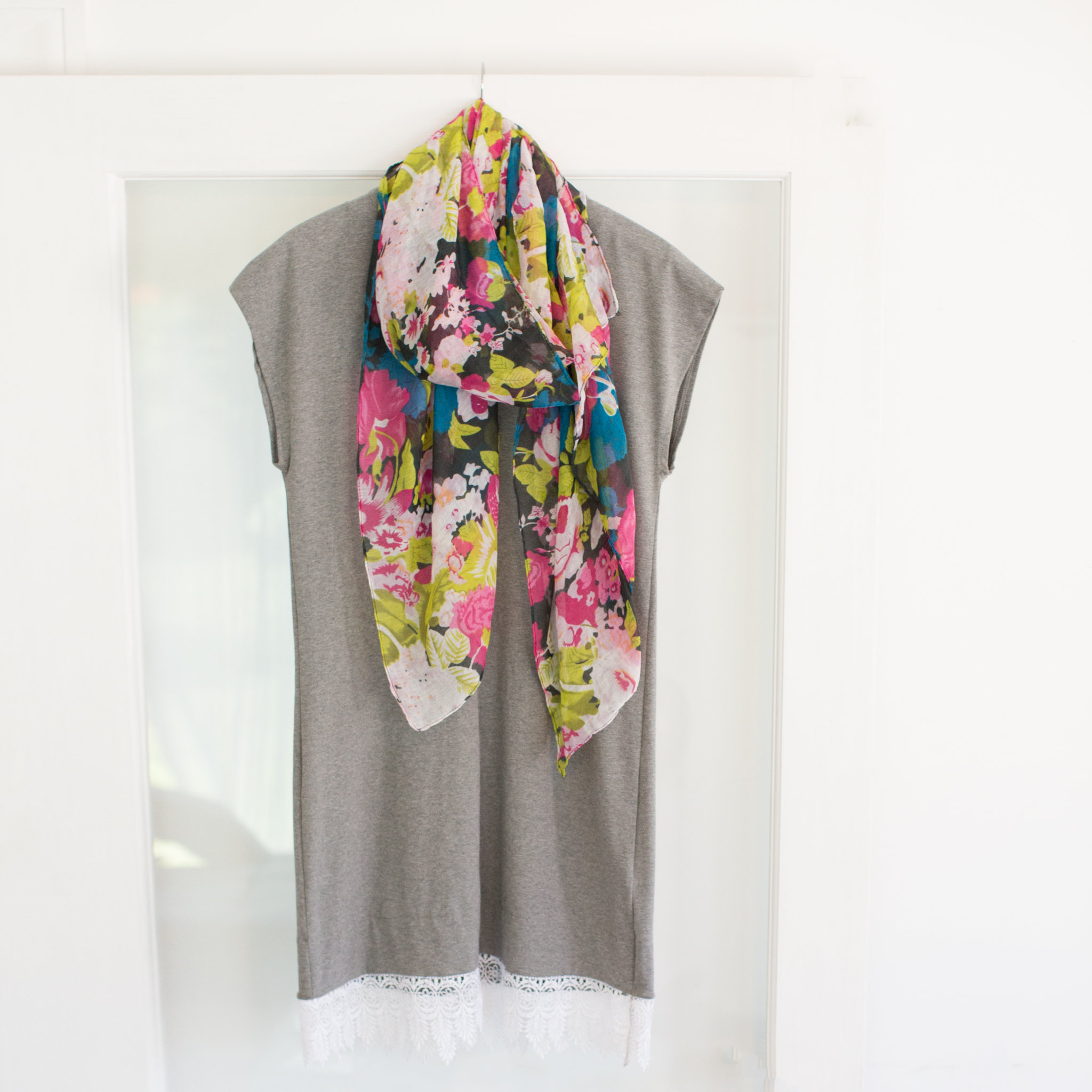 View More: http://em-grey.pass.us/molly-and-carly-giveaway-the-flourish-market