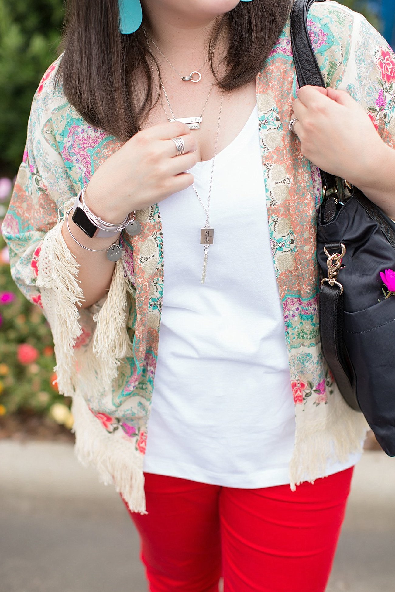 Grace & Lace kimono, PACT apparel v-neck tee, Stitch Fix "Kensie" red jeans, Lily Jade diaper bag | North Carolina Fashion Blogger (5)