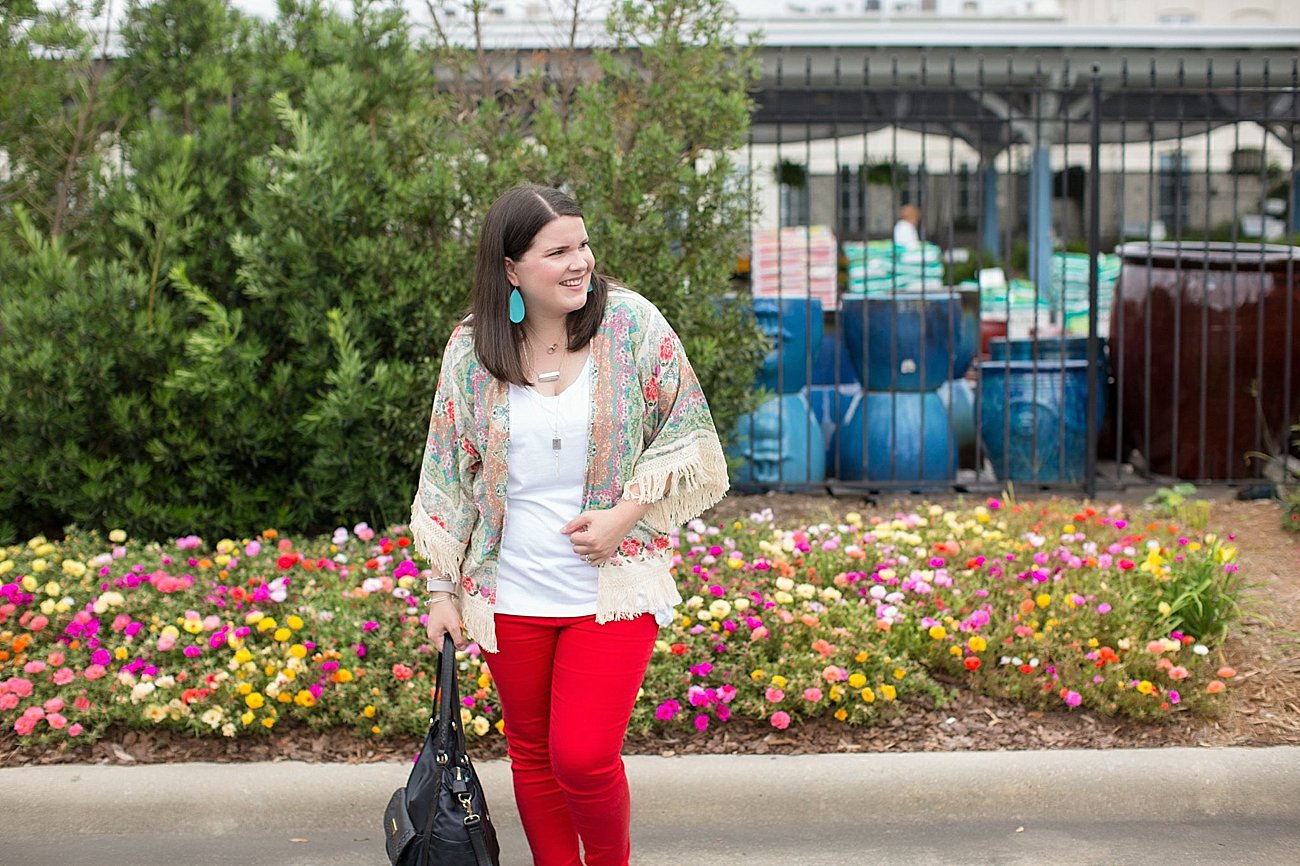Grace & Lace kimono, PACT apparel v-neck tee, Stitch Fix "Kensie" red jeans, Lily Jade diaper bag | North Carolina Fashion Blogger (6)