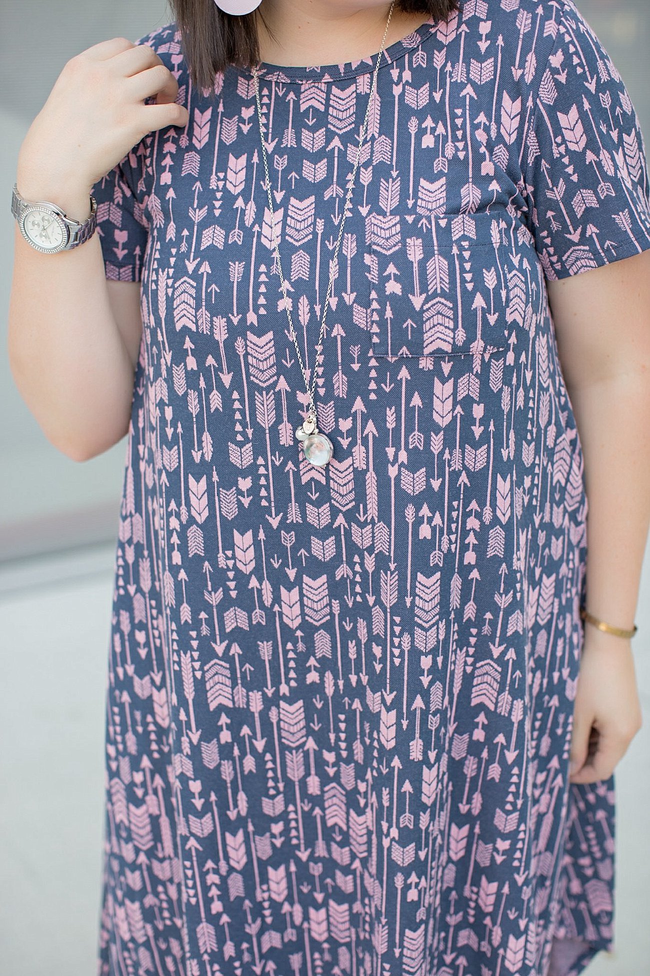 LulaRoe arrow print Carly Dress, Root Collective shoes, Journey Lockets necklace (7)