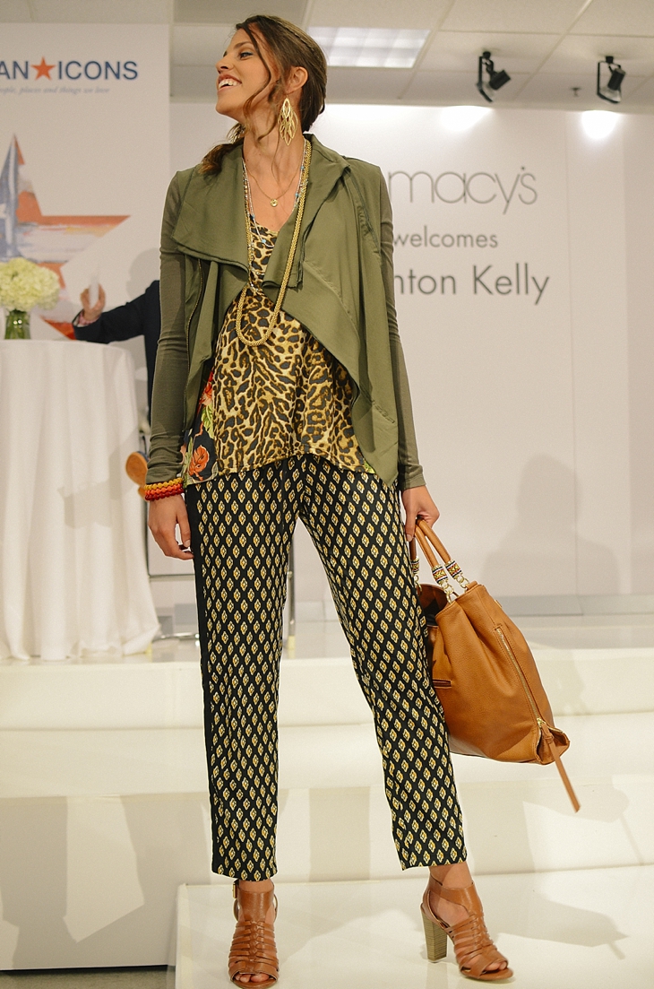 Clinton Kelly at Macy's - Streets at Southpoint Mall - Durham, North Carolina (13)