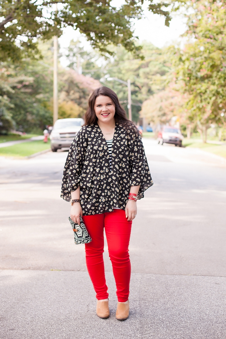 Red jeans from Stitch Fix, Daisy floral kimono from Stitch Fix, black and white striped tee (1)