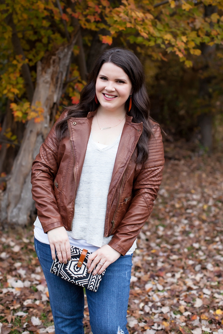 cognac leather jacket, loose comfy tee, booties | fall fashion (2)