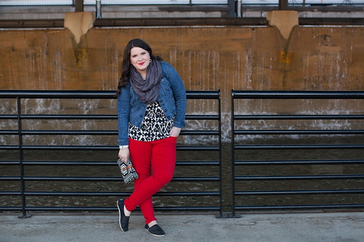 Winter / Fall style | red jeans, black and white graphic blouse, denim jacket | North Carolina Fashion Blogger (2)
