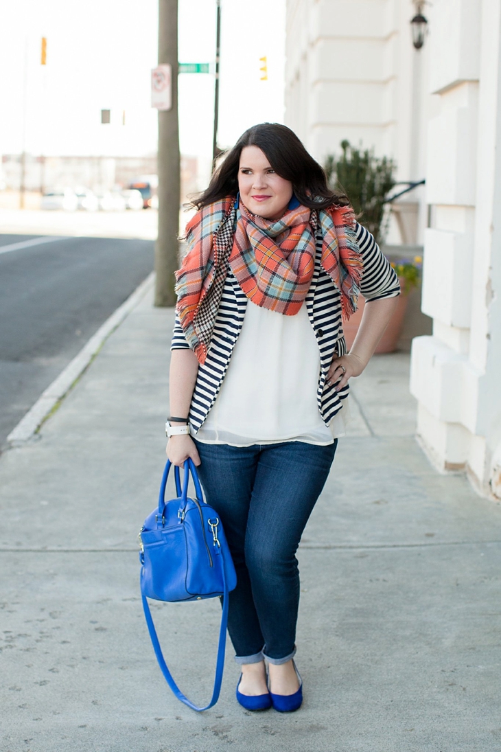 Winter / Fall style | striped blazer, blanket scarf, blue bag | North Carolina Fashion Blogger (8)