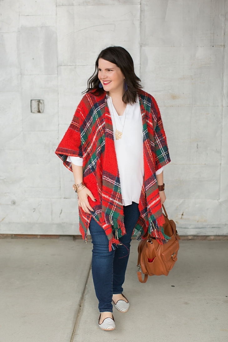 Forever 21 Plaid Poncho, skinny jeans, Lily Jade bag, The Root Collective smoking shoes, Nickel and Suede earrings, Mata Traders Necklace, Fall Maternity Fashion (9)