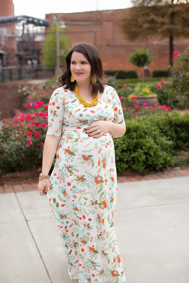 LulaRoe floral Ana dress, yellow accessories, Nickel and Suede earrings, Root Collective shoes, maternity, fall, fashion (10)