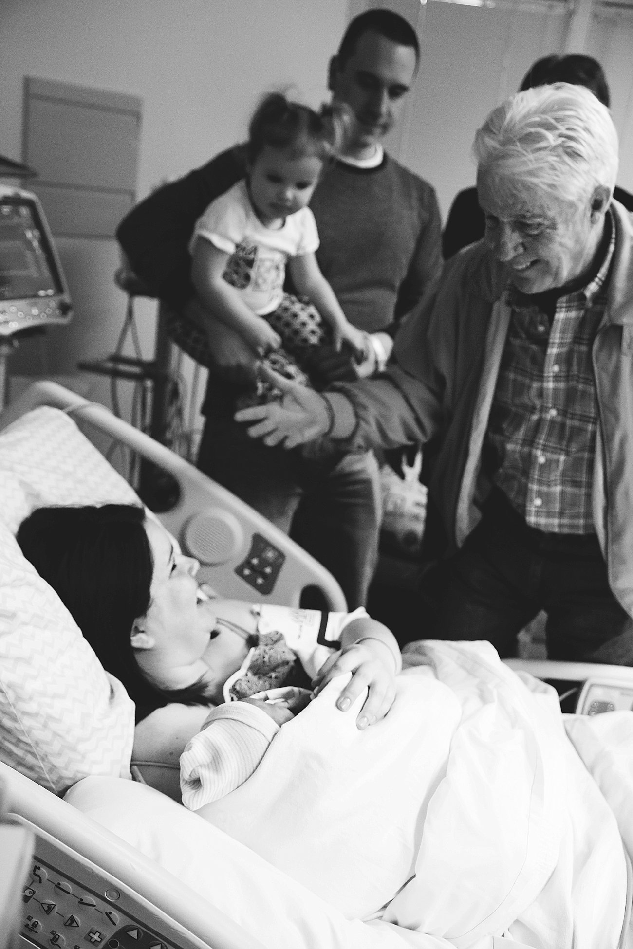 Family Centered Cesarean C-Section Birth Story | (C) 2015 Rebecca Keller Photography (40)