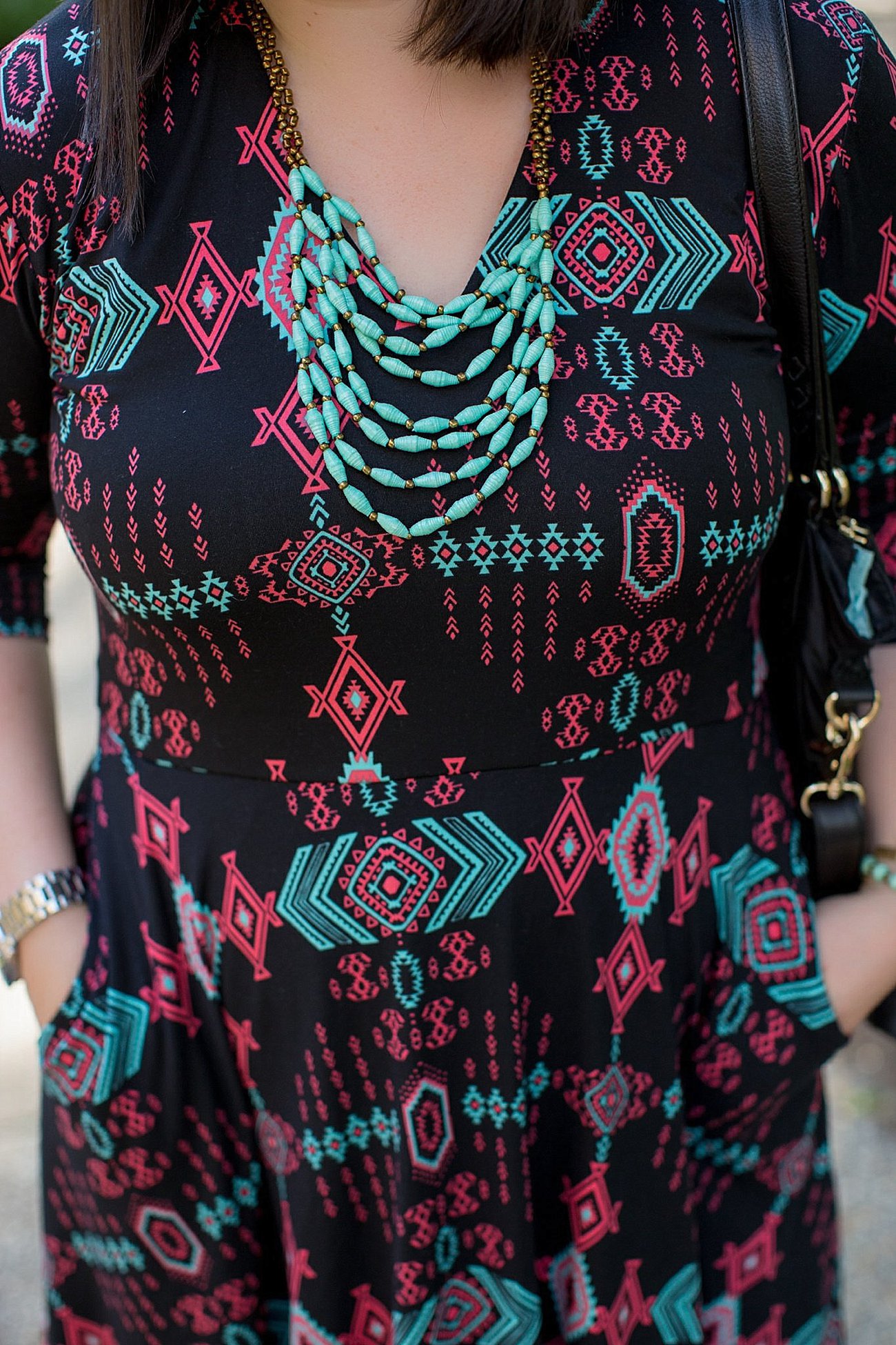 Agnes & Dora aztec print Curie Dress, Lily Jade bag, Noonday Collection necklace (4)
