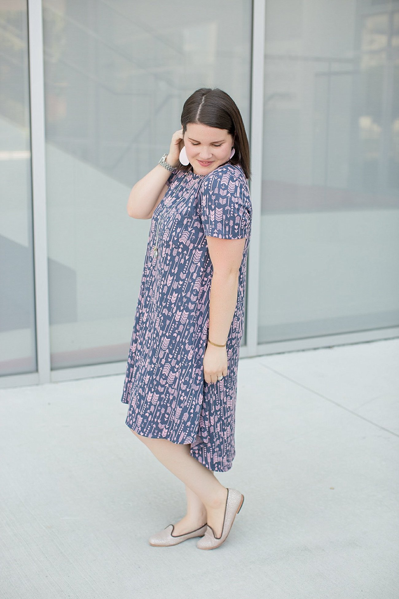 LulaRoe arrow print Carly Dress, Root Collective shoes, Journey Lockets necklace (8)