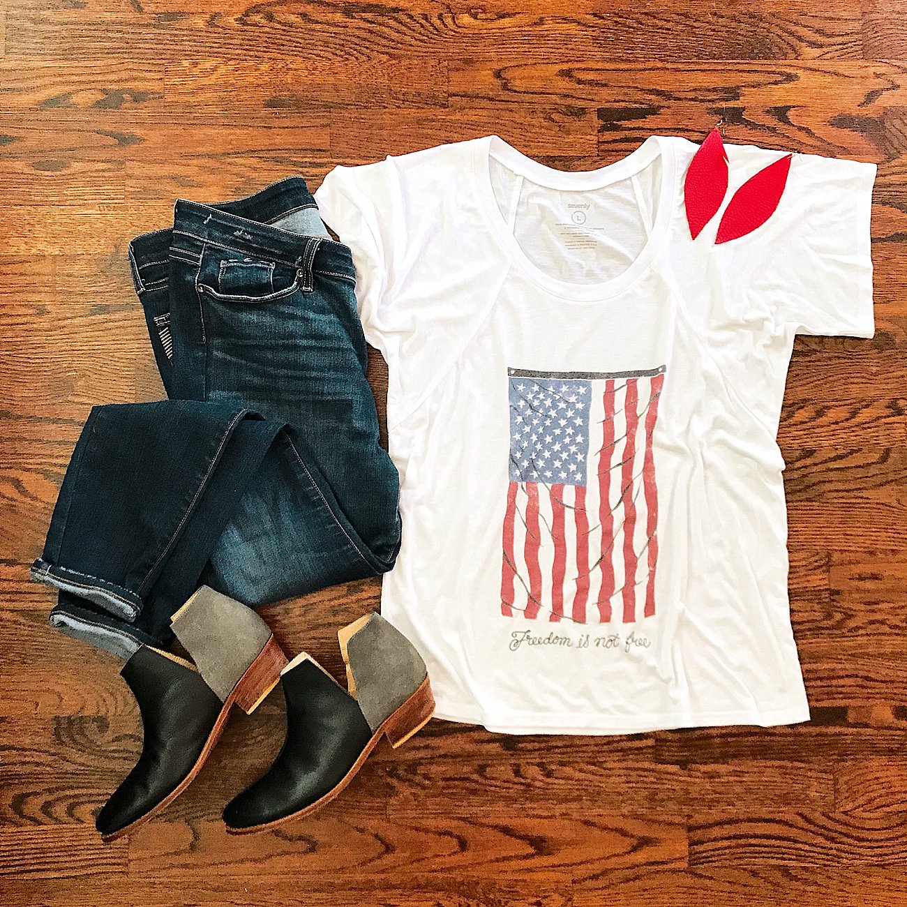 Sevenly - Coupon code MOLLY10 for 10% off