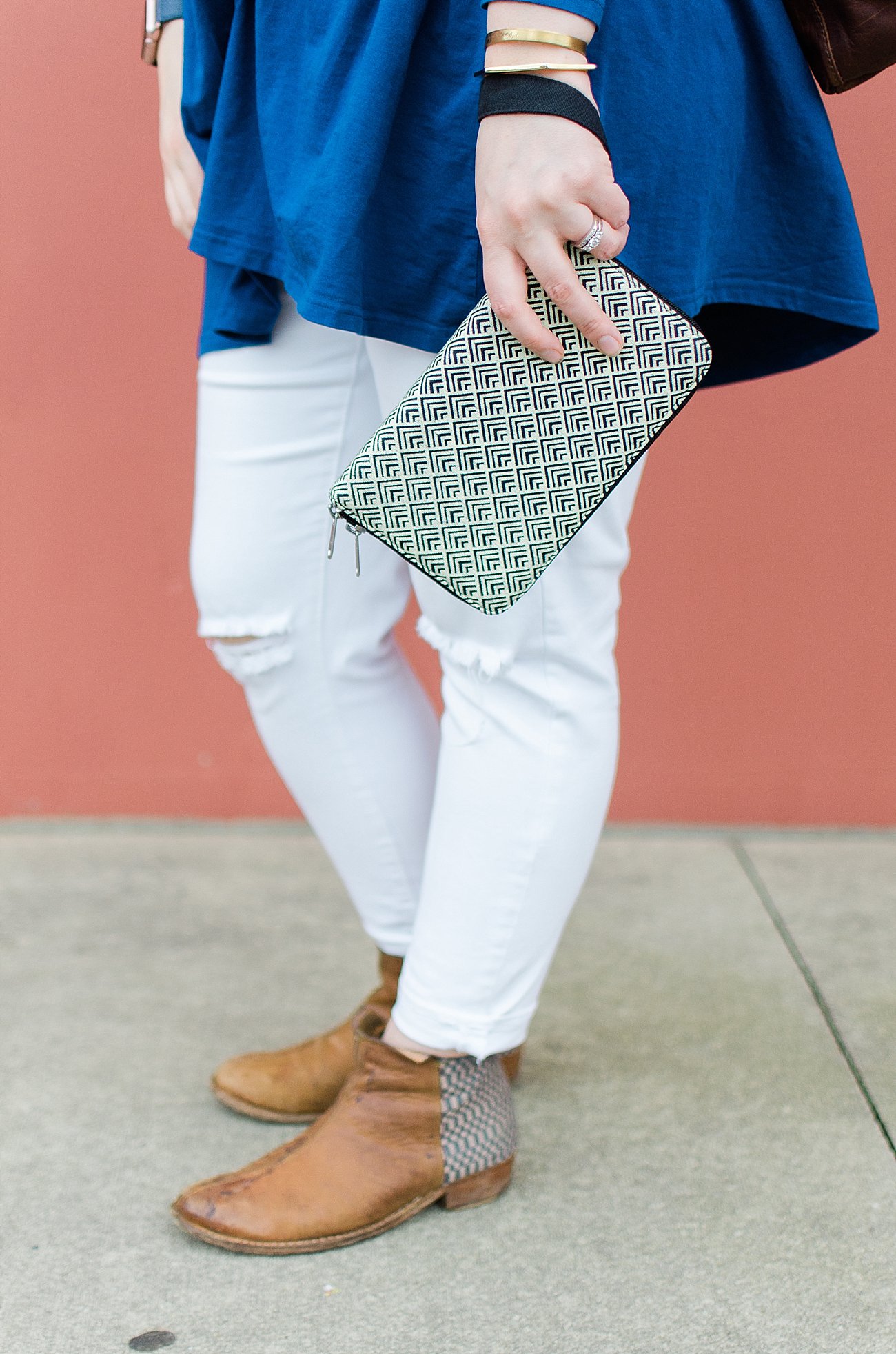 Ethical fashion blogger - Elegantees tunic, The Root Collective Espe booties, Matr Boomie Druzy Drop Necklace, JOYN bag, Malia Designs wallet - Fair Trade Fashion (4) - The Recent Lessons Learned by popular North Carolina ethical fashion blogger Still Being Molly
