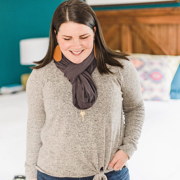 STYLE 10 Ways to Wear an Infinity Scarf [UPDATED 2019]