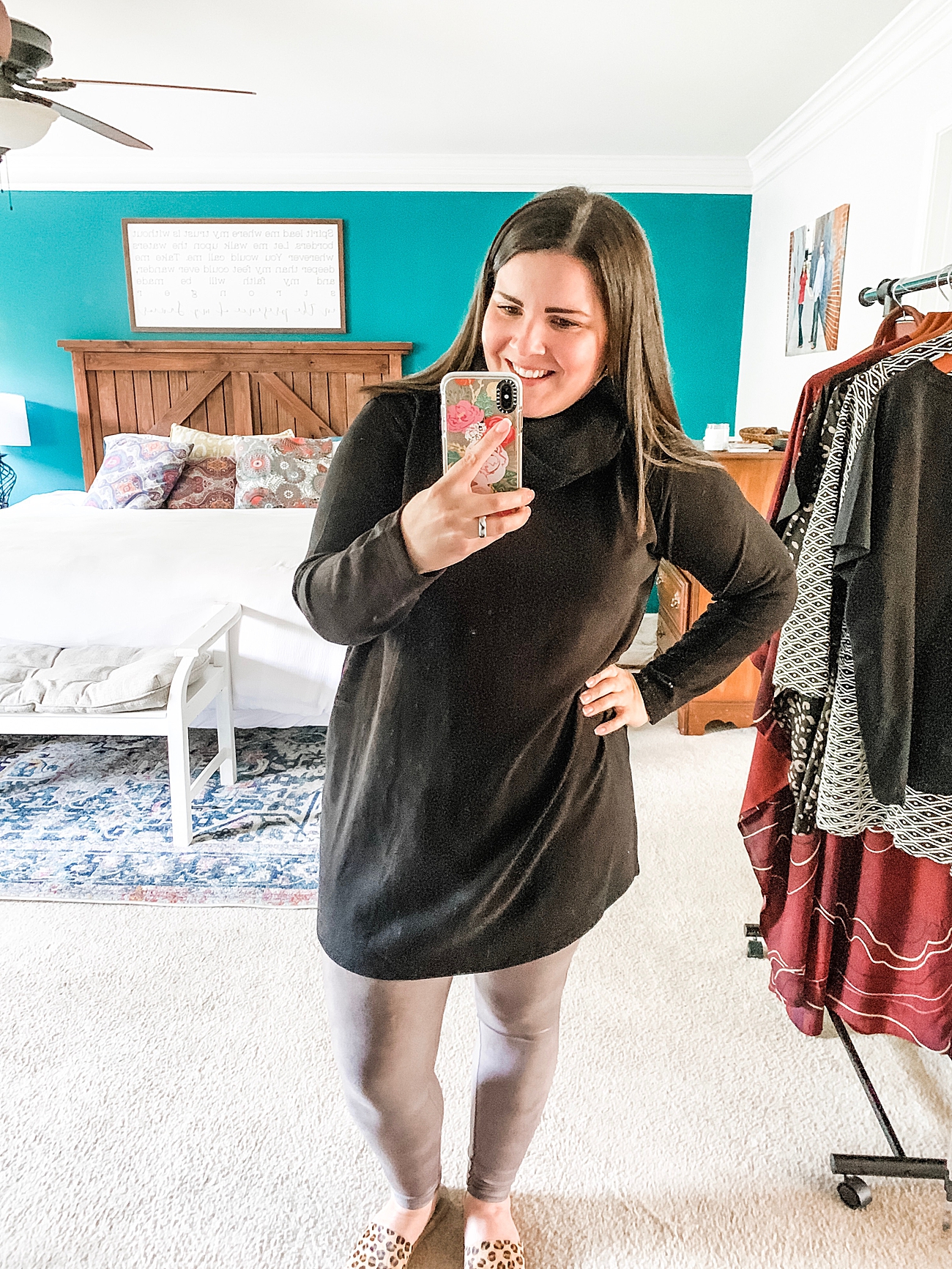 Sseko Designs Fall 2019 Sojourner Collection | Review + Try-On | Fair Trade Fashion #fairtradestyle #ethicalfashion http://www.ssekodesigns.com/mollystillman (12)